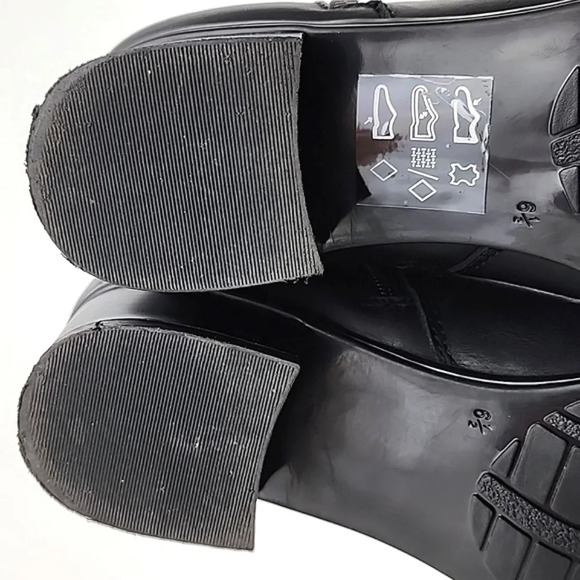 Bandolino Carrington Black Leather Ankle Boots Block Heel Gold Accents Size 6.5M - Picture 12 of 16